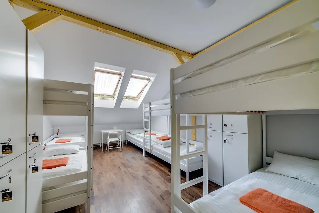 Park Plus Hostel Lemberg 0*,